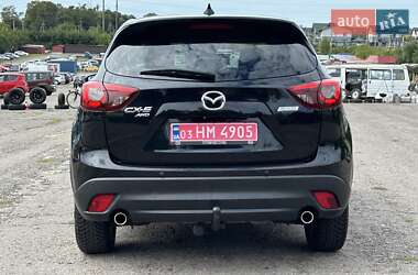 Позашляховик / Кросовер Mazda CX-5 2015 в 