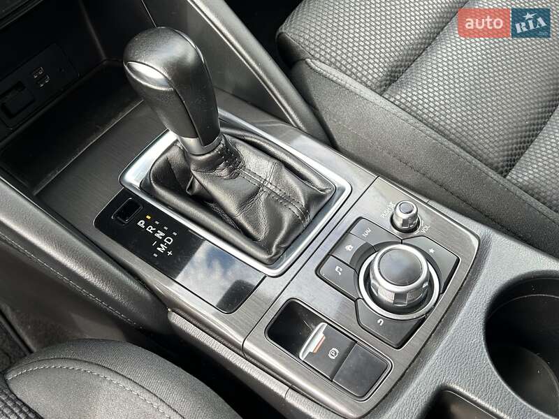 Внедорожник / Кроссовер Mazda CX-5 2015 в Ровно