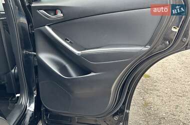 Позашляховик / Кросовер Mazda CX-5 2015 в 