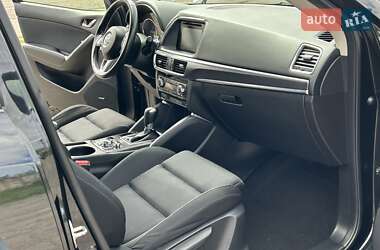 Позашляховик / Кросовер Mazda CX-5 2015 в 