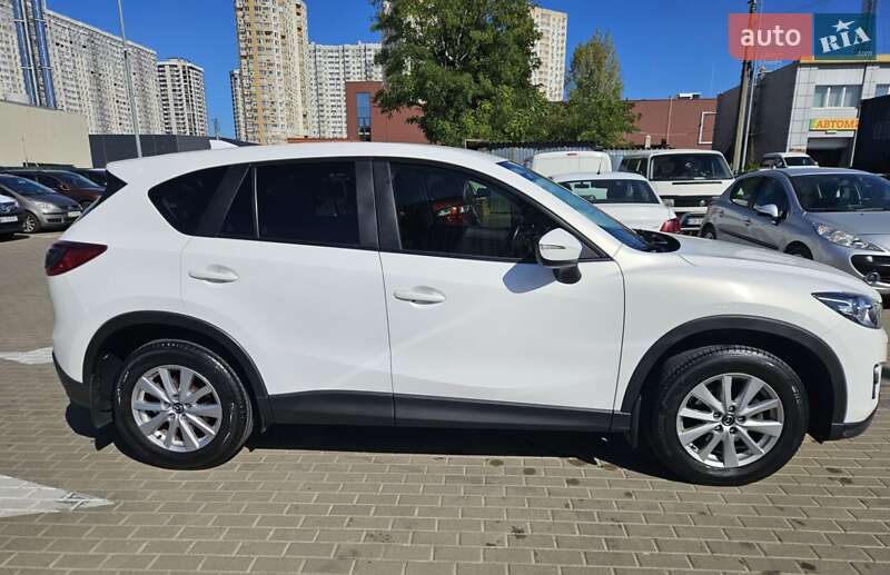 Внедорожник / Кроссовер Mazda CX-5 2017 в Киеве