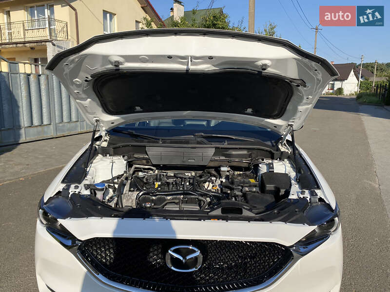 Внедорожник / Кроссовер Mazda CX-5 2018 в Самборе