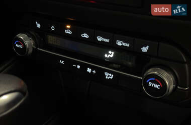 Позашляховик / Кросовер Mazda CX-5 2021 в 