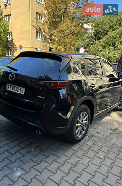 Позашляховик / Кросовер Mazda CX-5 2023 в 