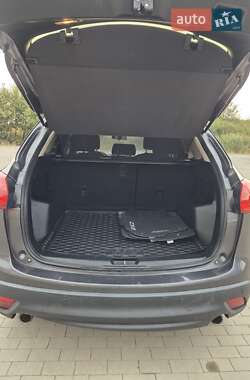 Позашляховик / Кросовер Mazda CX-5 2015 в 