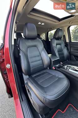 Позашляховик / Кросовер Mazda CX-5 2017 в 