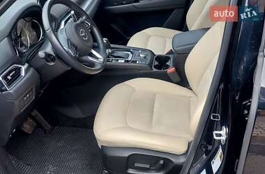 Позашляховик / Кросовер Mazda CX-5 2022 в 