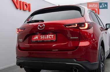 Внедорожник / Кроссовер Mazda CX-5 2023 в 