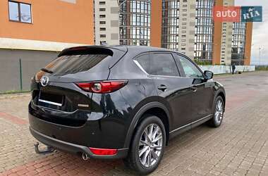 Позашляховик / Кросовер Mazda CX-5 2020 в 