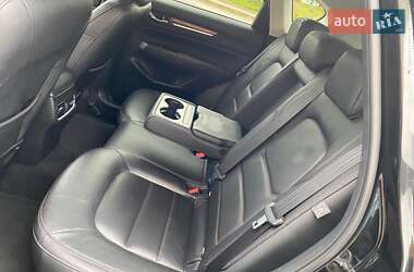 Позашляховик / Кросовер Mazda CX-5 2020 в 