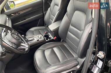 Позашляховик / Кросовер Mazda CX-5 2020 в 