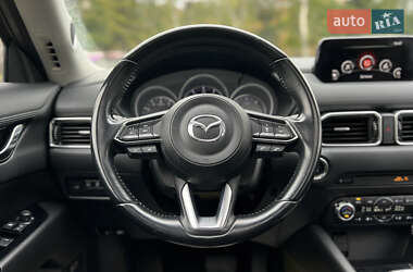 Позашляховик / Кросовер Mazda CX-5 2018 в 