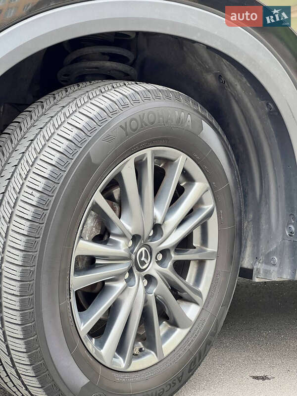 Внедорожник / Кроссовер Mazda CX-5 2017 в Киеве