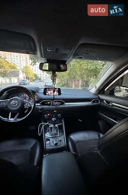 Позашляховик / Кросовер Mazda CX-5 2018 в 