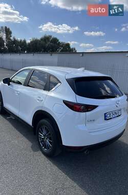 Позашляховик / Кросовер Mazda CX-5 2021 в 