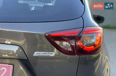 Внедорожник / Кроссовер Mazda CX-5 2015 в 