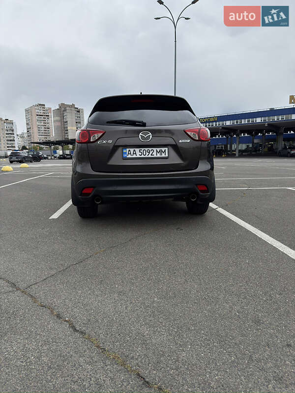 Позашляховик / Кросовер Mazda CX-5 2016 в Києві