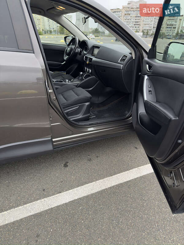 Позашляховик / Кросовер Mazda CX-5 2016 в Києві