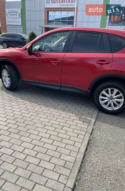 Позашляховик / Кросовер Mazda CX-5 2016 в 