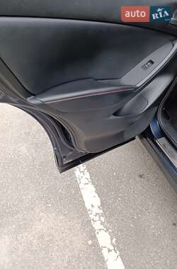 Позашляховик / Кросовер Mazda CX-5 2014 в 