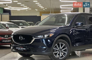 Позашляховик / Кросовер Mazda CX-5 2018 в 