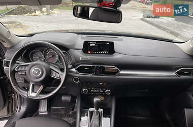 Позашляховик / Кросовер Mazda CX-5 2018 в 