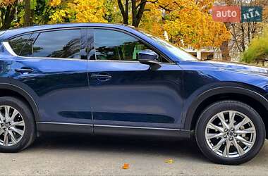 Позашляховик / Кросовер Mazda CX-5 2021 в 