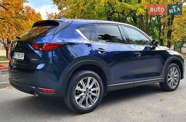 Позашляховик / Кросовер Mazda CX-5 2021 в 