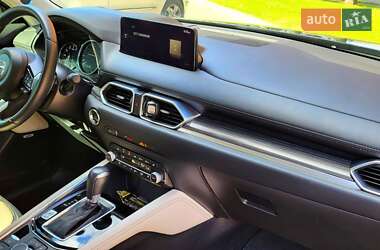Позашляховик / Кросовер Mazda CX-5 2021 в 