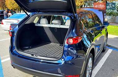 Позашляховик / Кросовер Mazda CX-5 2021 в 