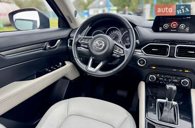 Внедорожник / Кроссовер Mazda CX-5 2018 в 