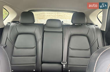Позашляховик / Кросовер Mazda CX-5 2020 в 