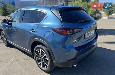 Позашляховик / Кросовер Mazda CX-5 2023 в 