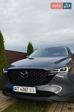 Позашляховик / Кросовер Mazda CX-5 2023 в 