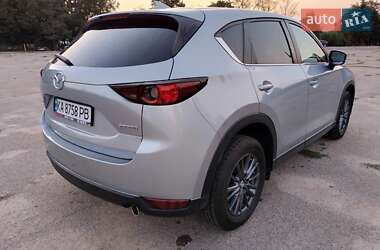 Позашляховик / Кросовер Mazda CX-5 2019 в 