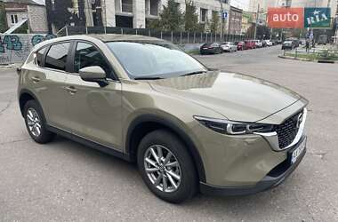 Позашляховик / Кросовер Mazda CX-5 2024 в 