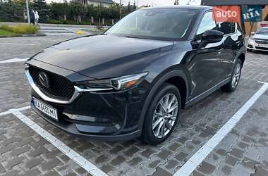 Позашляховик / Кросовер Mazda CX-5 2020 в 