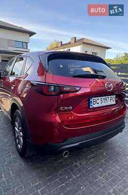 Позашляховик / Кросовер Mazda CX-5 2023 в 