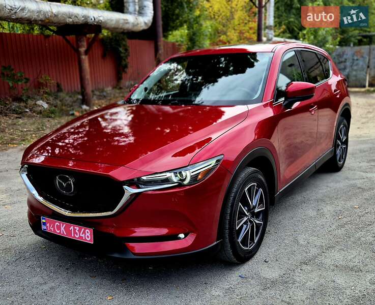 Позашляховик / Кросовер Mazda CX-5 2018 в 