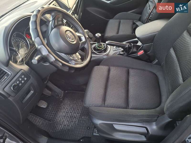 Внедорожник / Кроссовер Mazda CX-5 2014 в 