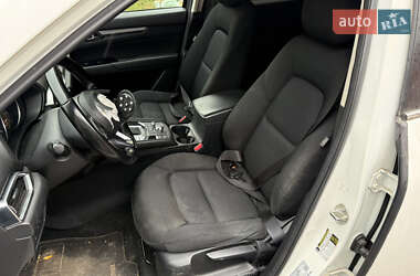 Внедорожник / Кроссовер Mazda CX-5 2017 в 