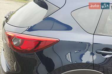 Позашляховик / Кросовер Mazda CX-5 2017 в 