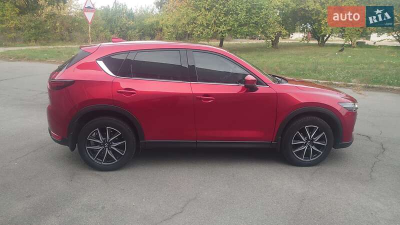 Позашляховик / Кросовер Mazda CX-5 2017 в Дніпрі