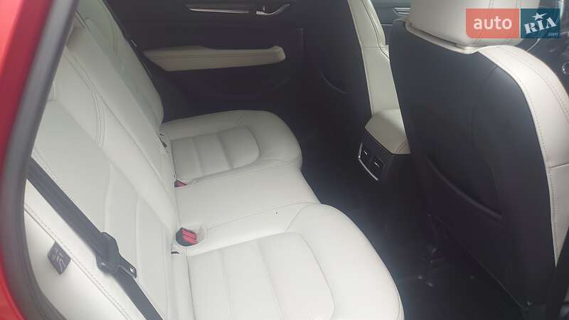 Позашляховик / Кросовер Mazda CX-5 2017 в Дніпрі