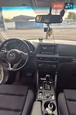 Внедорожник / Кроссовер Mazda CX-5 2016 в 