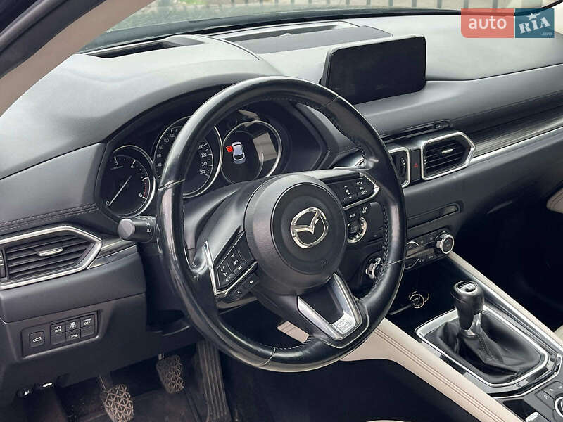 Внедорожник / Кроссовер Mazda CX-5 2017 в Киеве фото 18 Внедорожник / Кроссовер Mazda CX-5 2017 в Киеве