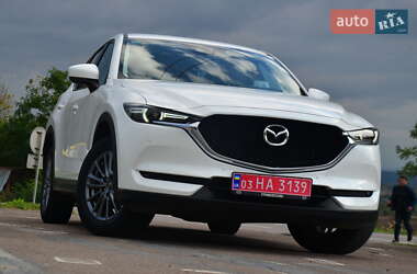 Внедорожник / Кроссовер Mazda CX-5 2018 в 