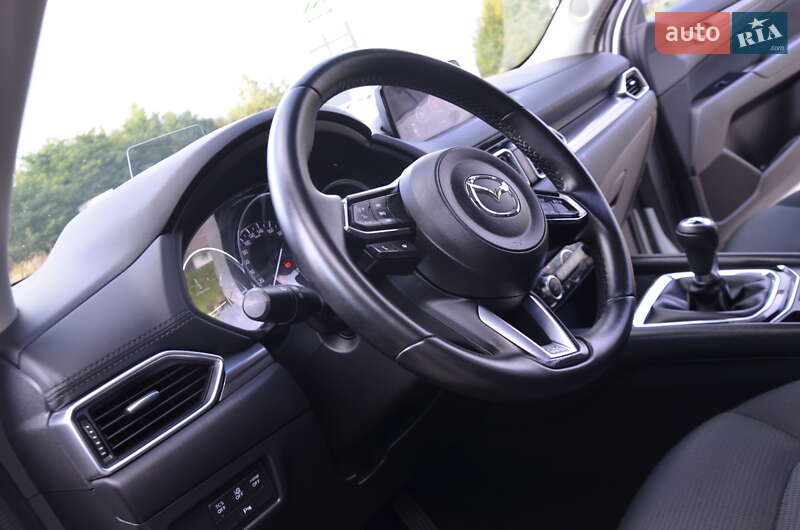 Внедорожник / Кроссовер Mazda CX-5 2018 в Дрогобыче