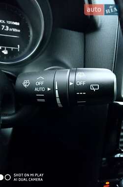 Позашляховик / Кросовер Mazda CX-5 2013 в 