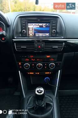 Позашляховик / Кросовер Mazda CX-5 2013 в 